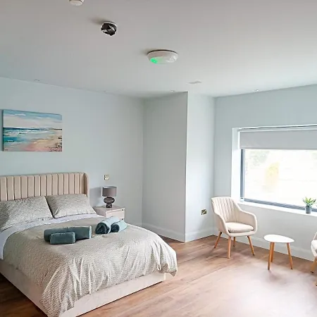 Ocean Breeze 1 * دانفاناغي